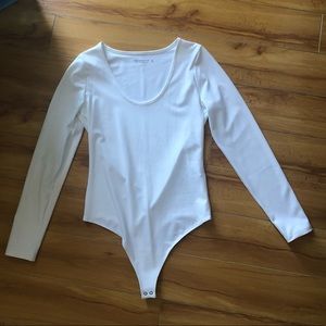Abercrombie seamless fabric scoopneck bodysuit